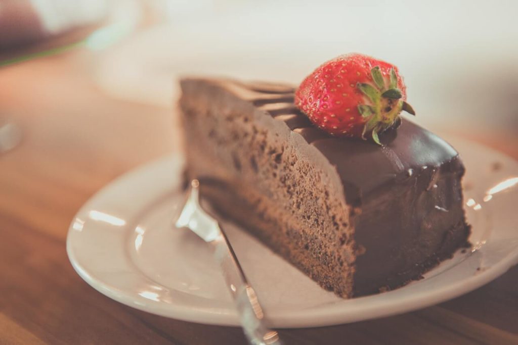τούρτα-σοκολάτας