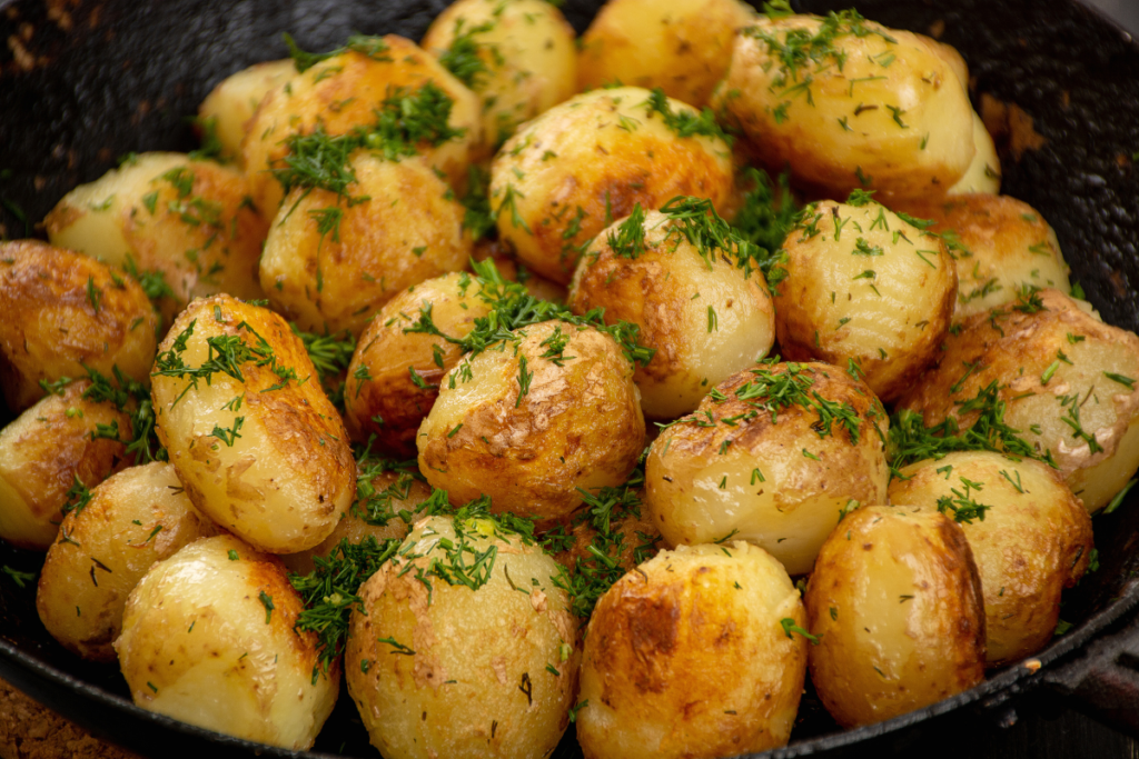 Πατάτες με αρωματικά στο φούρνο