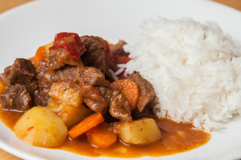 Μοσχαράκι με πατάτες